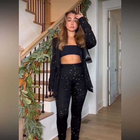 Windsor Showtime Chic Sequin Blazer & Pants Set - Picture 2 of 8